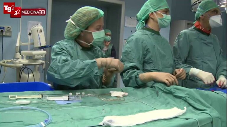 Guida all’Operazione alle Carotidi: Procedure e Rischi