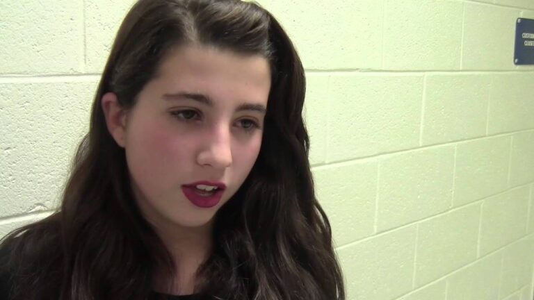 Sophia Bova: La Storia della Sua Adozione
